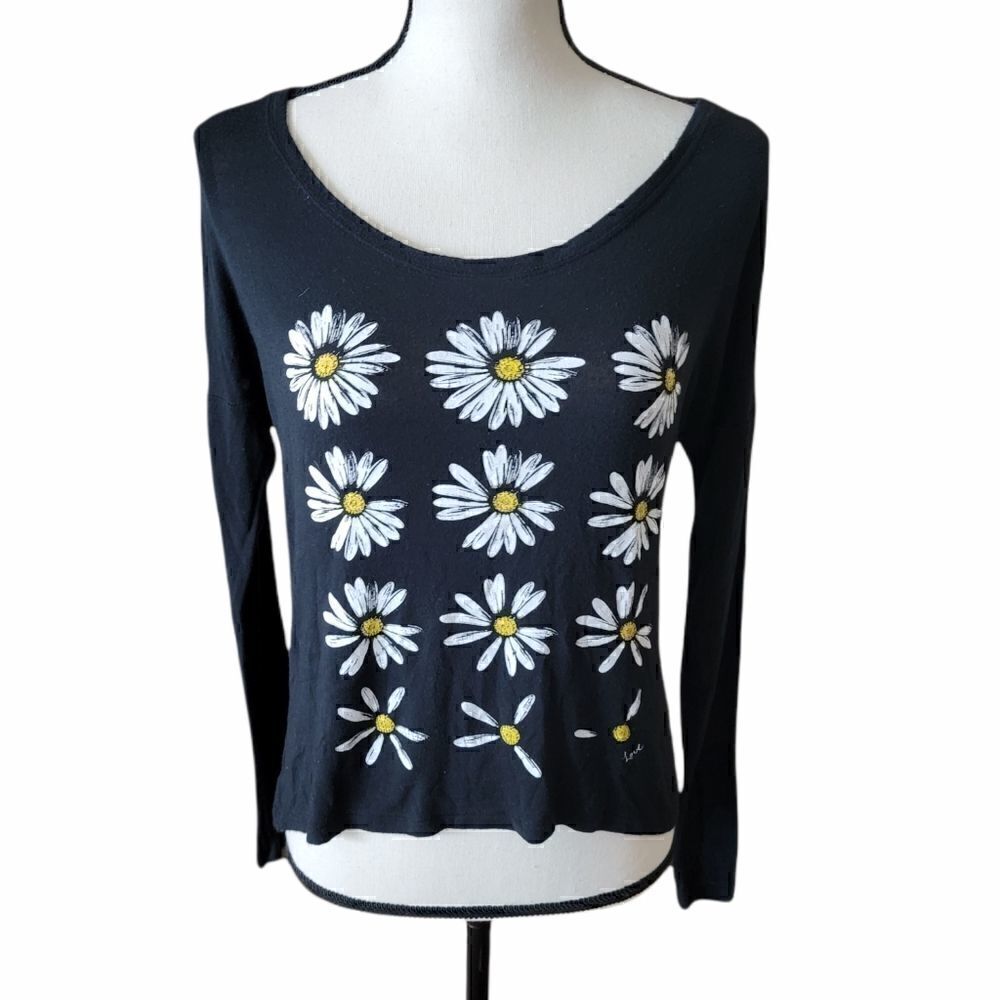 Fifth Sun Cropped Graphic T-Shirt. Size XS.